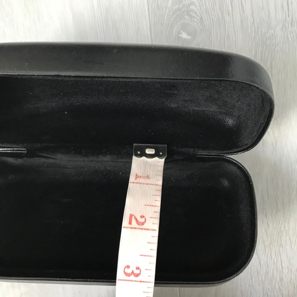 COACH BLACK SUNGLASS CASE HARDE CLAM SHELL STORAGE TRAVEL